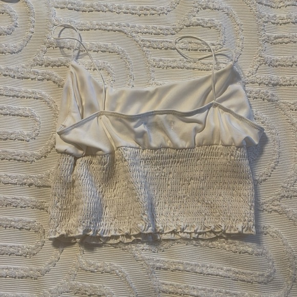 Urban Outfitters White frilly top - Picture 2 of 3